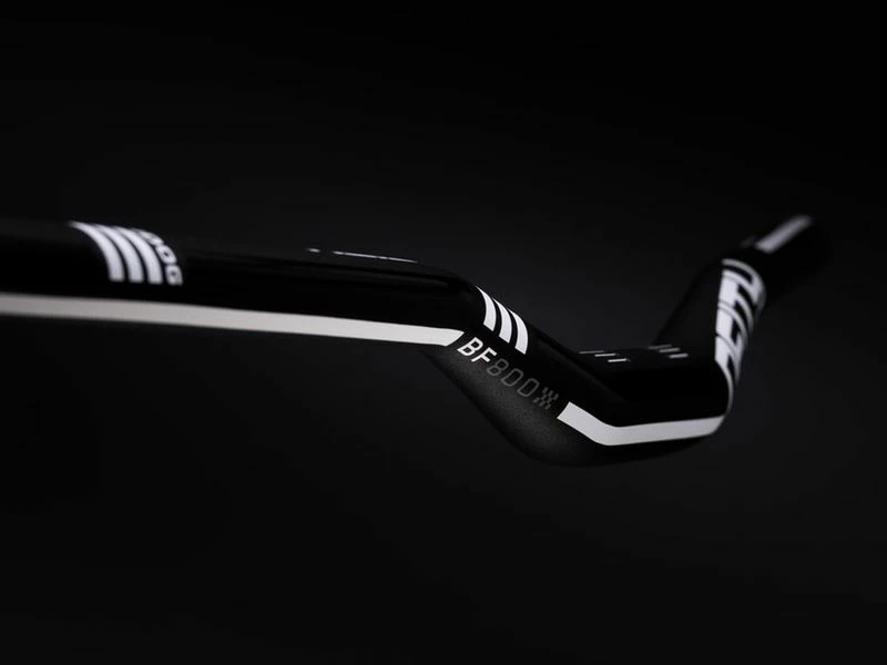 Deity Cintre BF800 Brendog Stealth 2021 4 Deity Cintre BF800 Brendog Stealth 2021 – Image 2