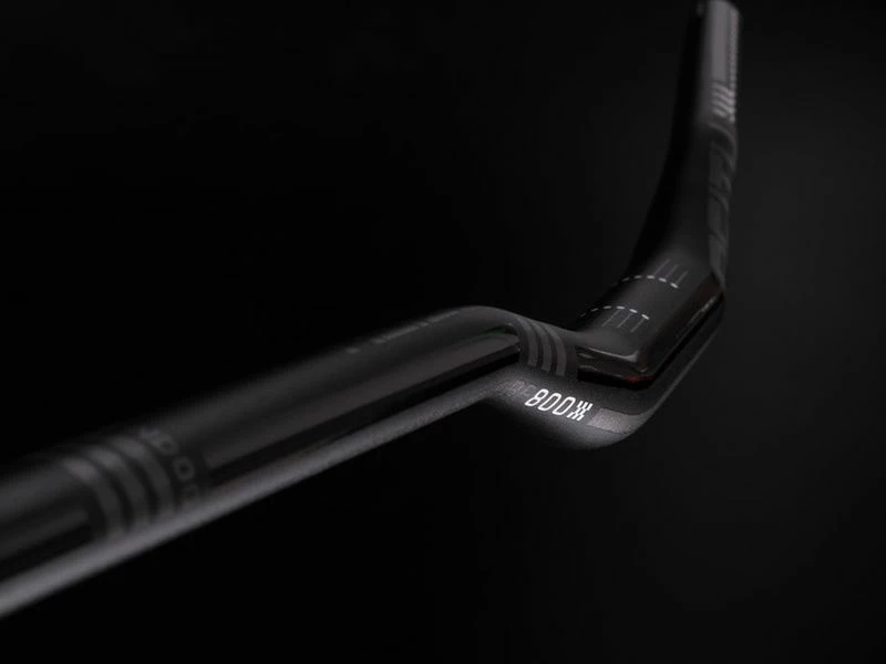 Deity Cintre BF800 Brendog Stealth 2021 6 Deity Cintre BF800 Brendog Stealth 2021 – Image 4